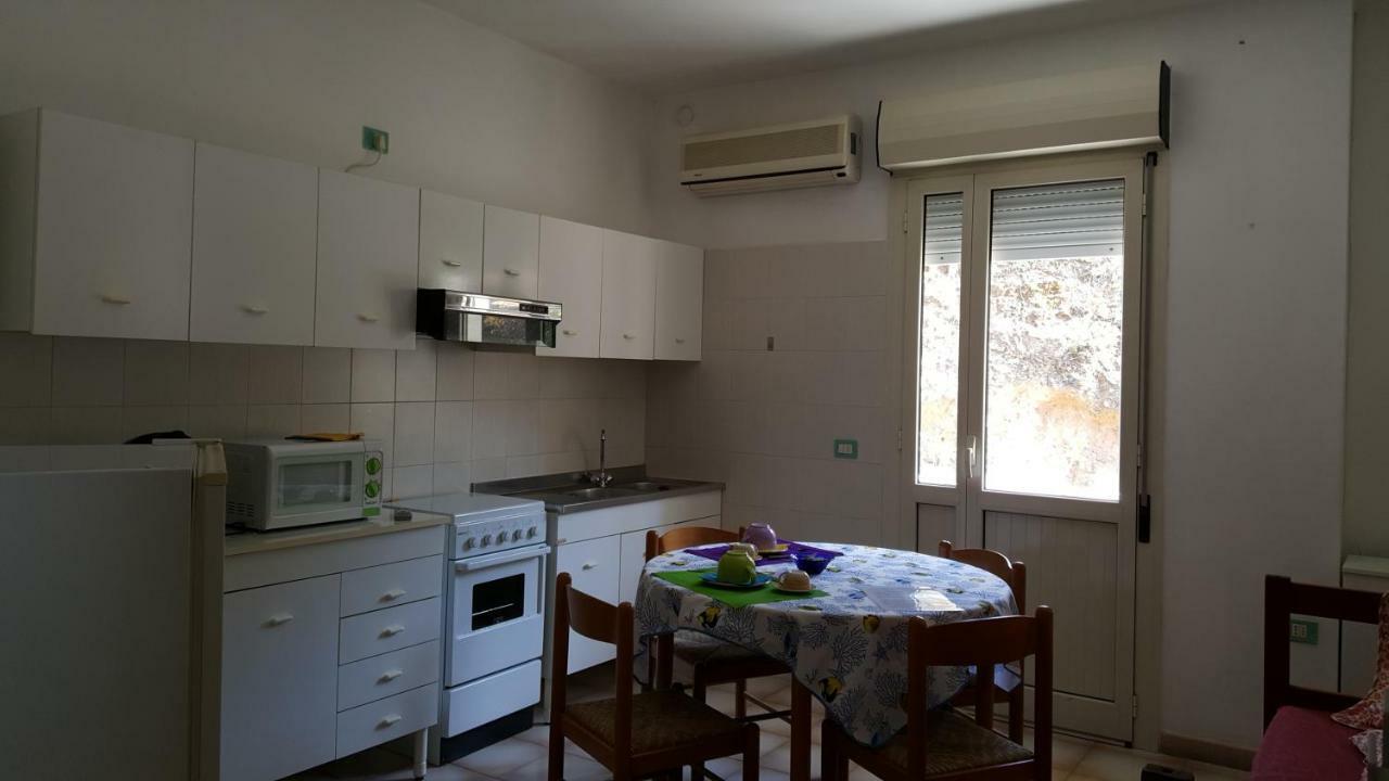 B&B Sa Pintadera Muravera Exterior foto